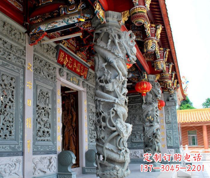 甘肃寺庙景观龙柱石雕