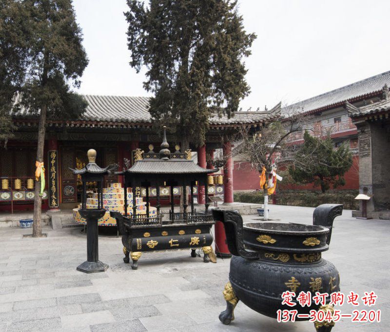 甘肃寺庙铜香炉铜雕