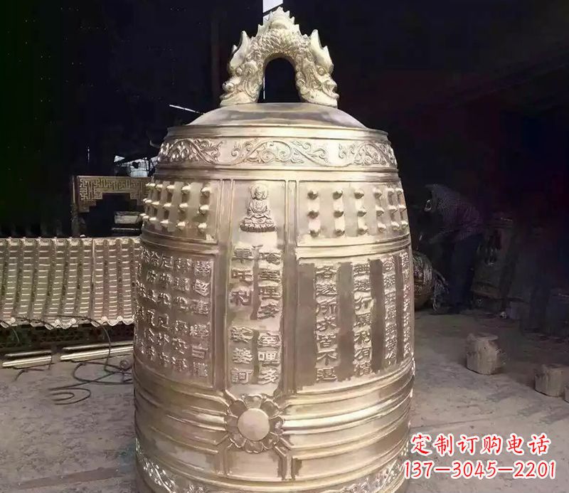 甘肃寺庙铜钟雕塑 (3)