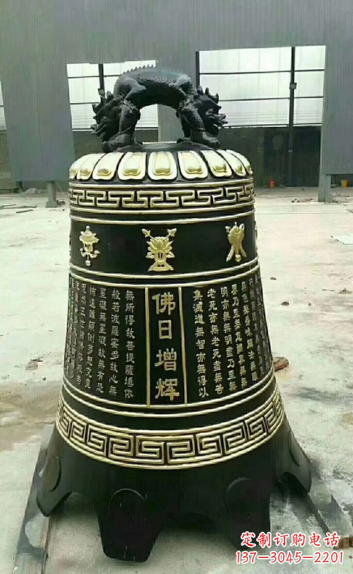 甘肃寺庙铜钟雕塑 (6)