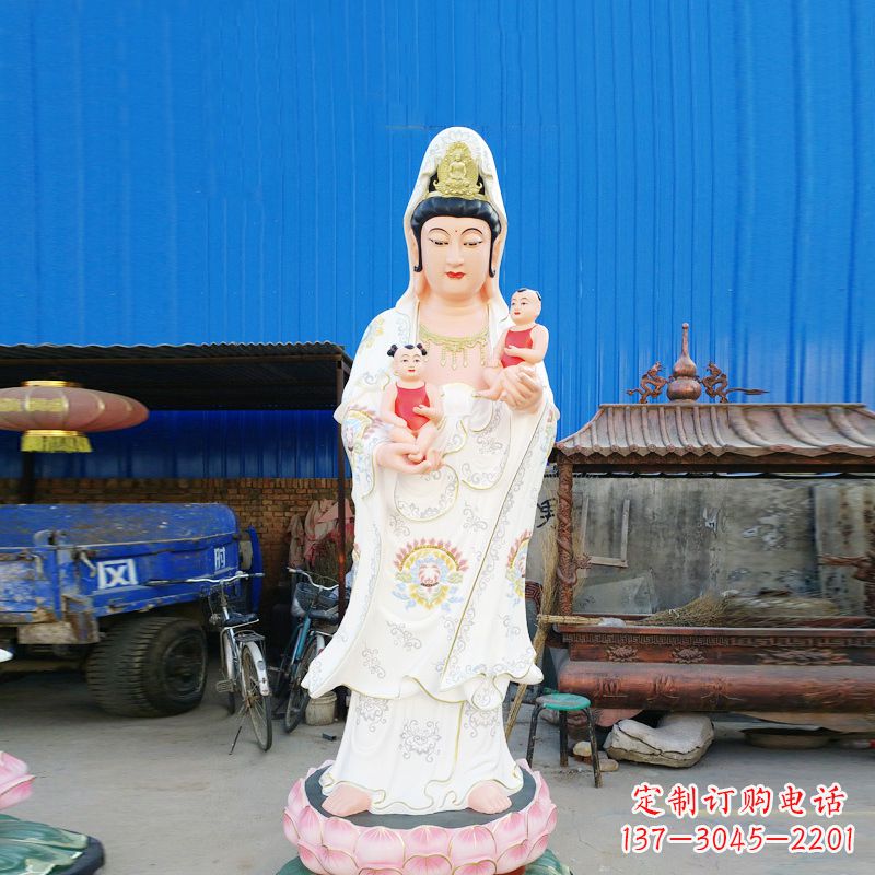 甘肃送子观音彩绘玻璃钢雕塑