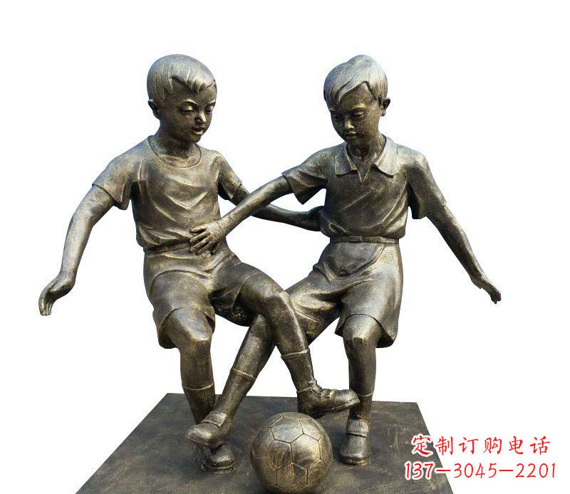 甘肃踢足球的儿童铜雕 (2)