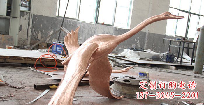 甘肃天鹅铸铜动物铜雕