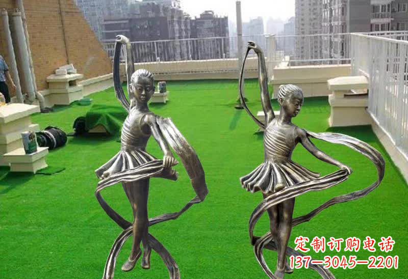 甘肃跳舞的女孩铜雕