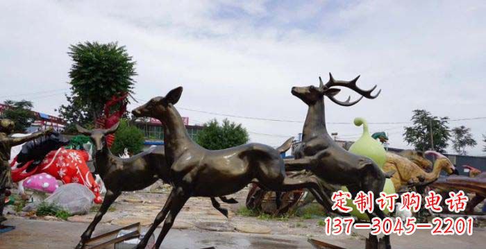 甘肃跳跃的小鹿铜雕