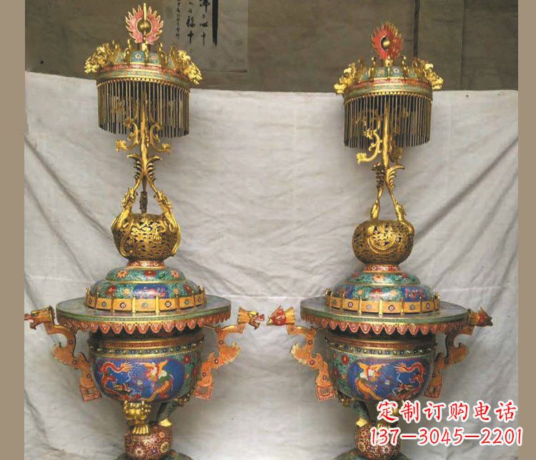 甘肃铜雕彩绘香炉景观摆件