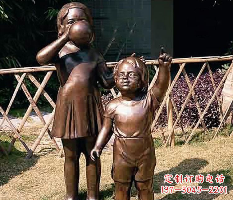 甘肃铜雕吹气球儿童