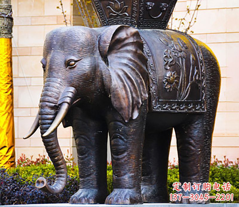 甘肃铜雕大象
