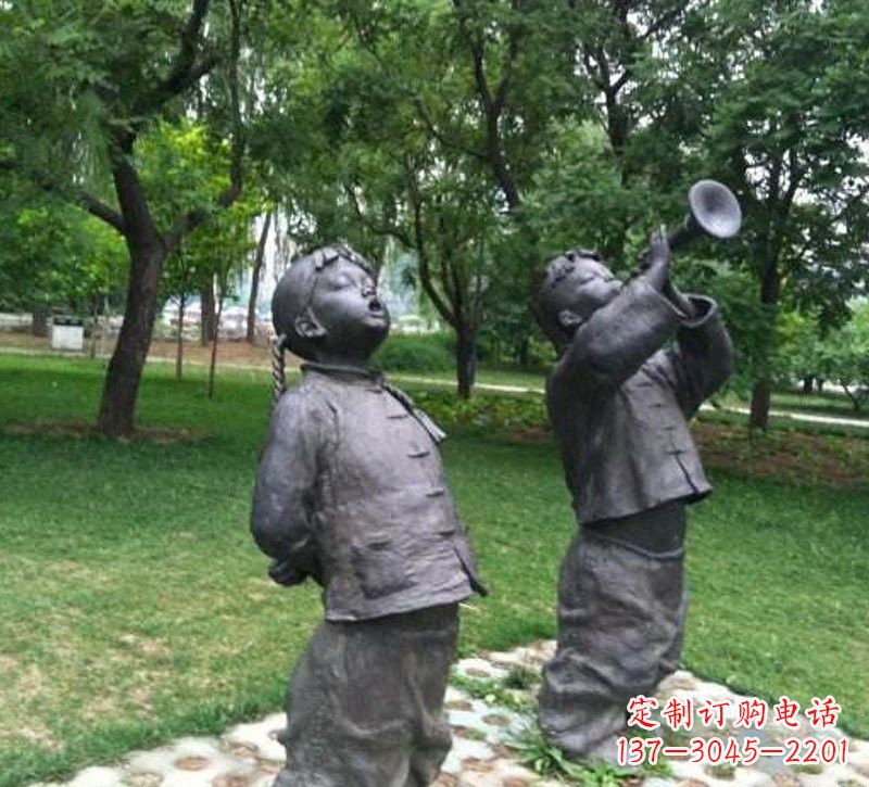 甘肃铜雕儿童吹唢呐