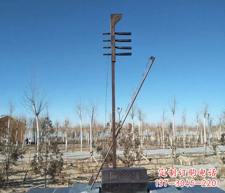 甘肃铜雕二胡景观雕塑