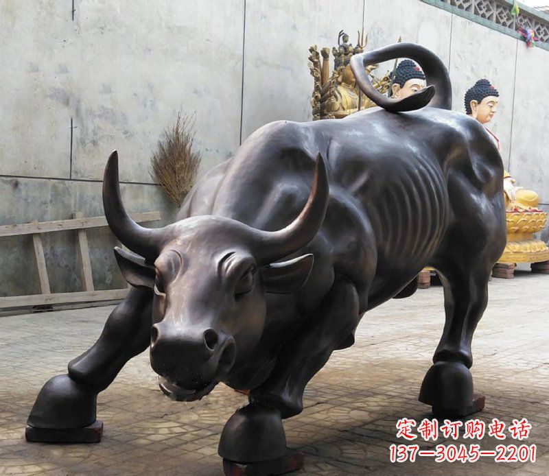 甘肃铜雕广场华尔街动物牛 (2)