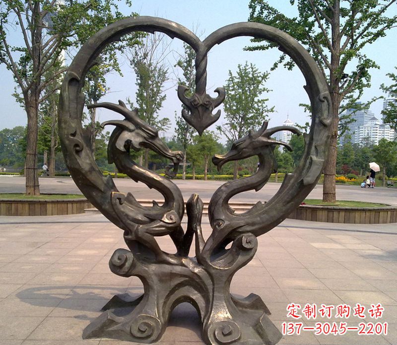 甘肃铜雕双龙戏珠