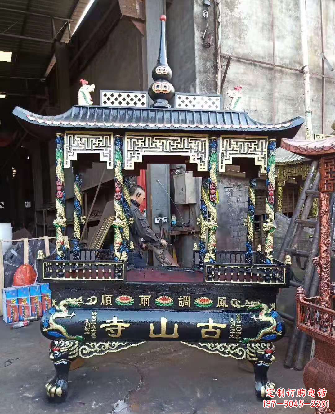 甘肃铜雕香炉寺庙景观雕塑