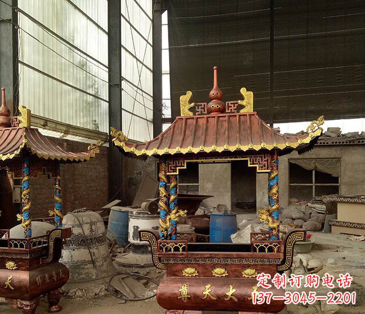 甘肃铜雕小型寺庙香炉摆件