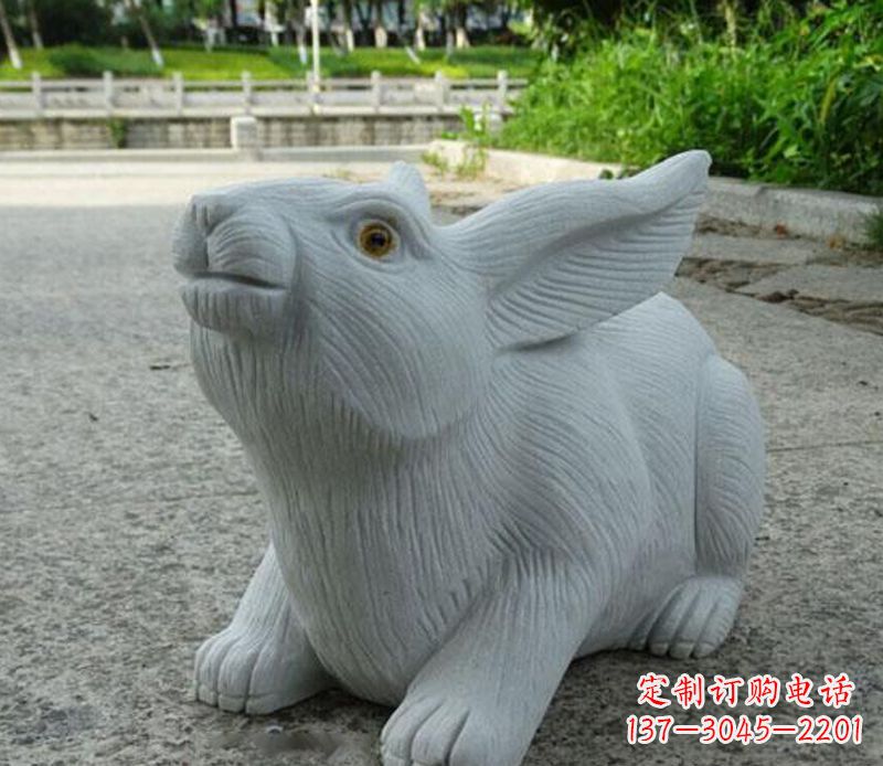 甘肃兔子石雕公园景观雕塑