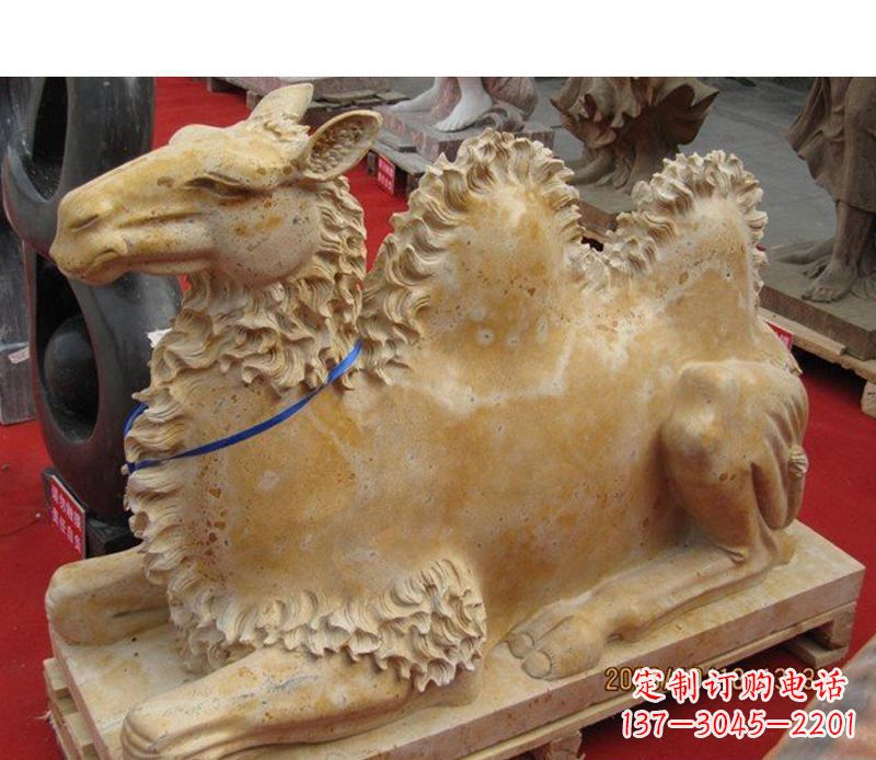 甘肃晚霞红动物骆驼石雕