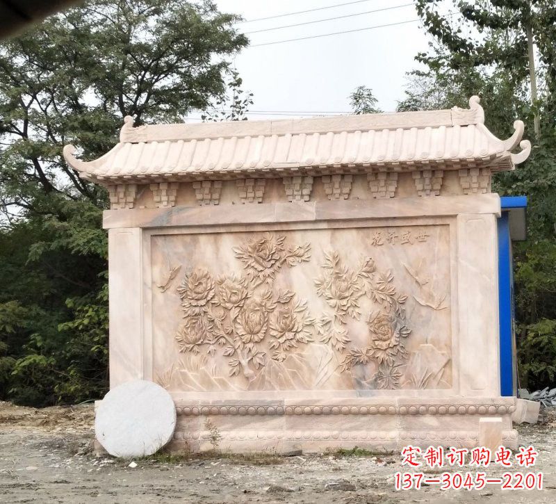 甘肃晚霞红花开盛世浮雕影壁