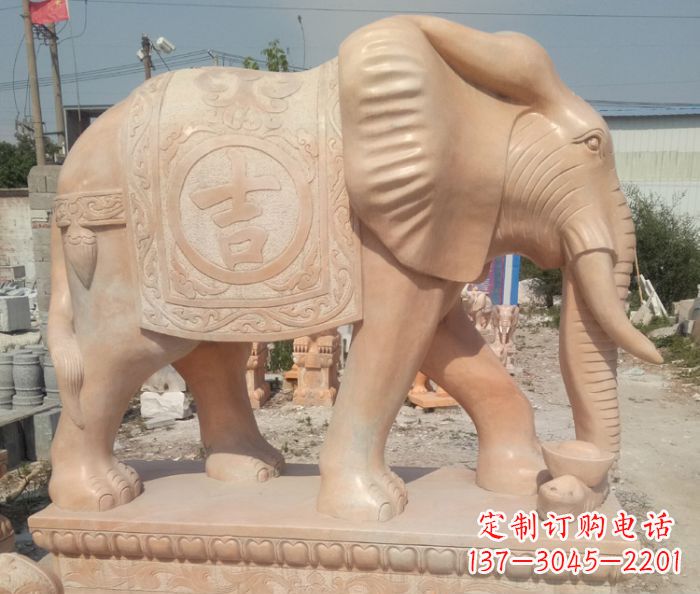 甘肃晚霞红吉祥如意门口大象石雕 (2)
