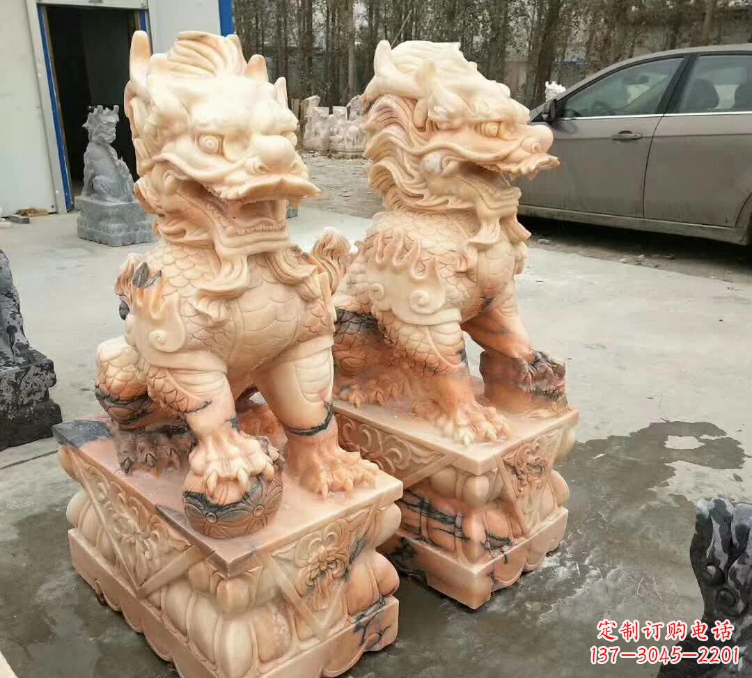 甘肃晚霞红酒店麒麟门墩