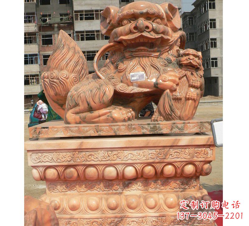 甘肃晚霞红南方石狮子