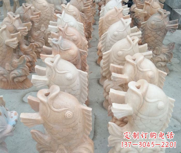 甘肃晚霞红喷水鲤鱼公园石雕 (2)