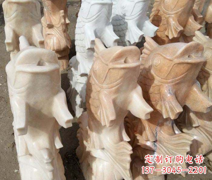 甘肃晚霞红喷水鲤鱼庭院石雕