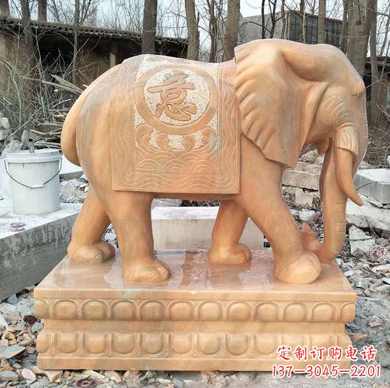 甘肃晚霞红石材大象雕塑