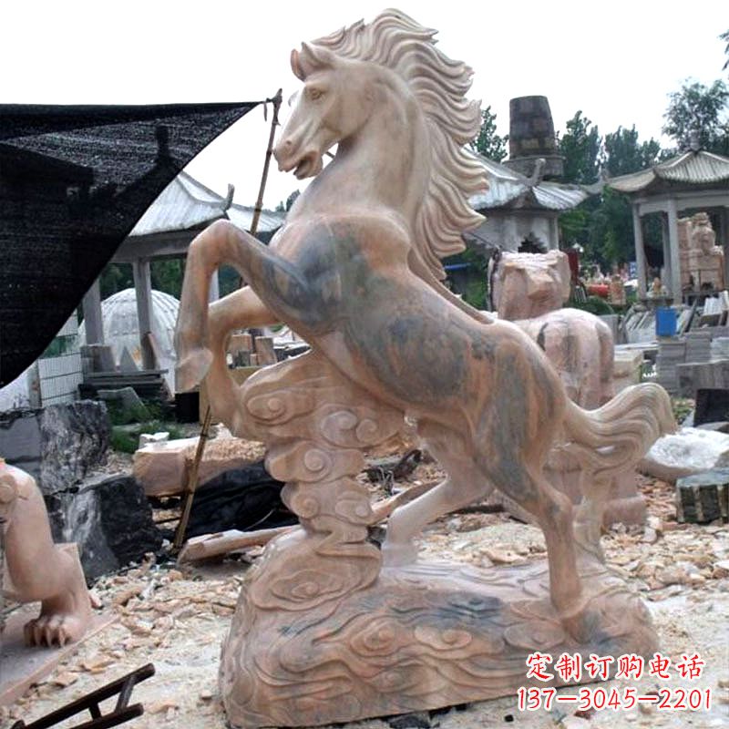 甘肃晚霞红石雕马生肖动物雕塑