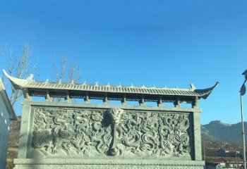 甘肃青石九龙壁，精美雕塑饰衬城市广场