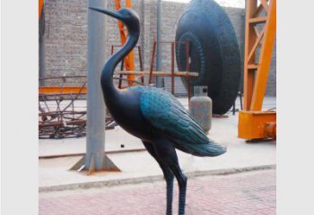 甘肃青铜仙鹤雕塑：展现古典和谐之美
