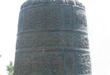甘肃传统唢呐青铜钟雕塑，传递节日的祝福