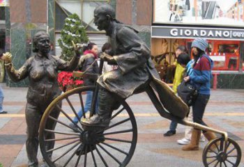 甘肃骑自行车铜雕，精美的艺术礼物
