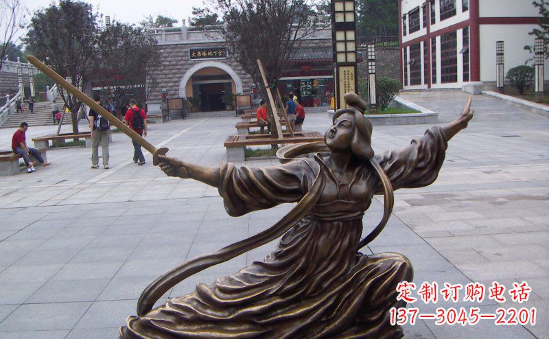 甘肃舞剑的古代美女古代人物铜雕