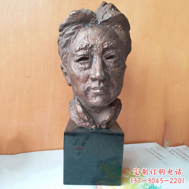 甘肃现代画家徐悲鸿先生头像雕塑