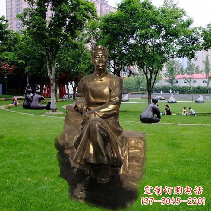 甘肃校园名人鲁迅先生玻璃钢仿铜雕像