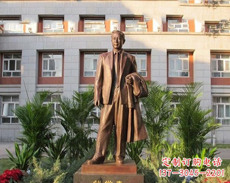甘肃校园钱学森铜雕
