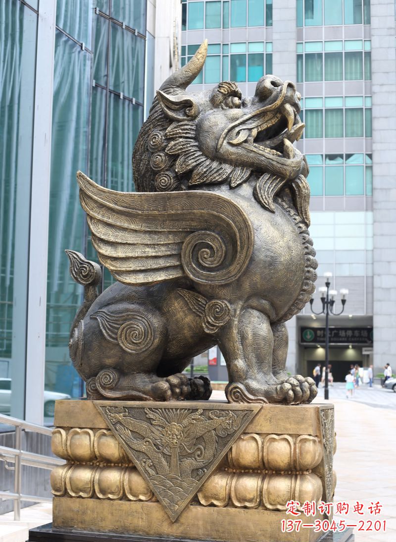 甘肃獬豸法院独角兽铜雕