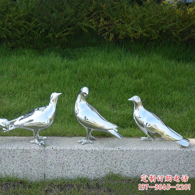 甘肃银白色不锈钢电镀鸽子雕塑摆件