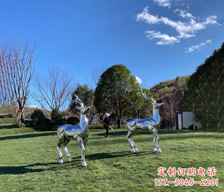 甘肃园林镜面不锈钢梅花鹿雕塑