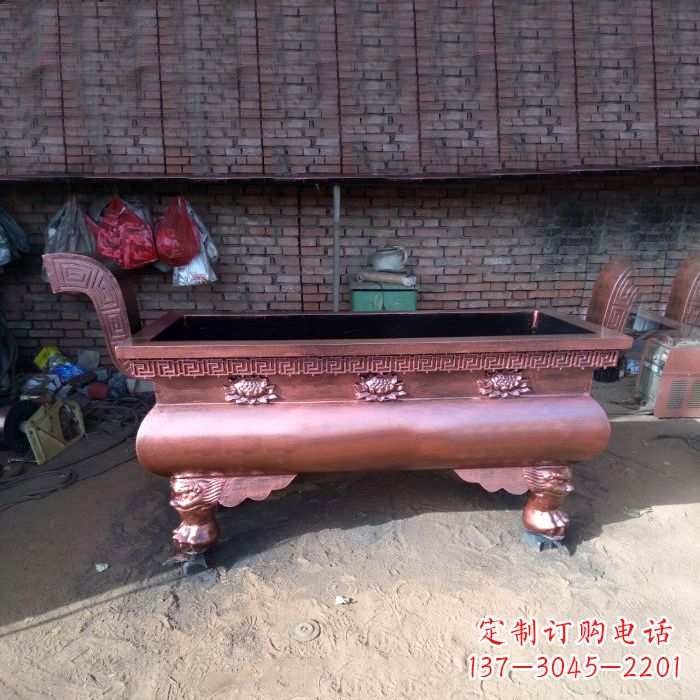 甘肃长方形铜香炉