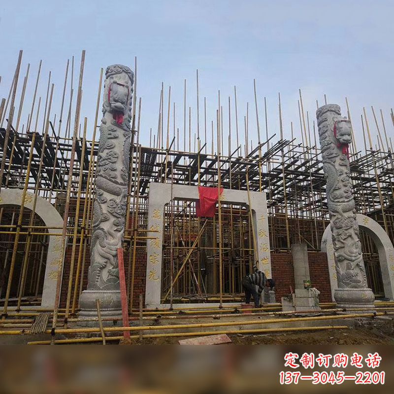 甘肃中国龙柱石雕
