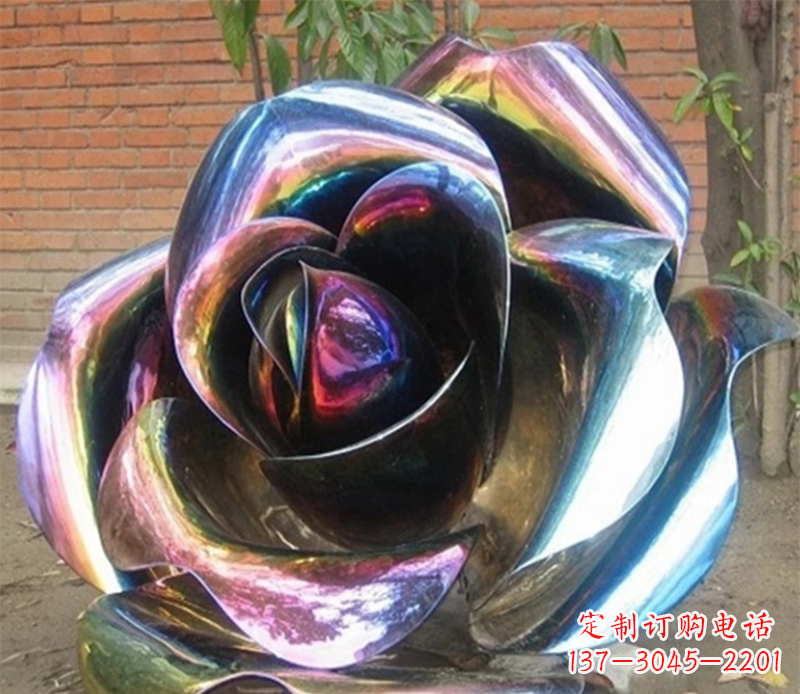 甘肃彩色创意不锈钢玫瑰雕塑